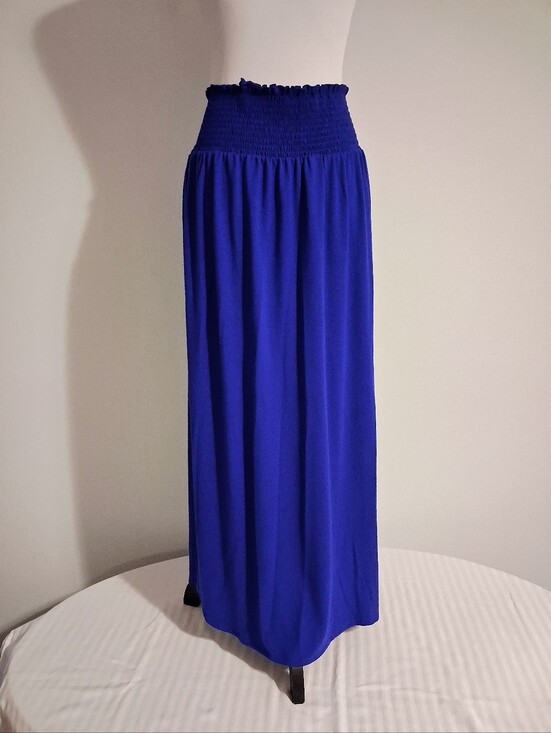 Zenana Outfitters Dresses & Skirts - Blue Maxi Skirt Size 2X